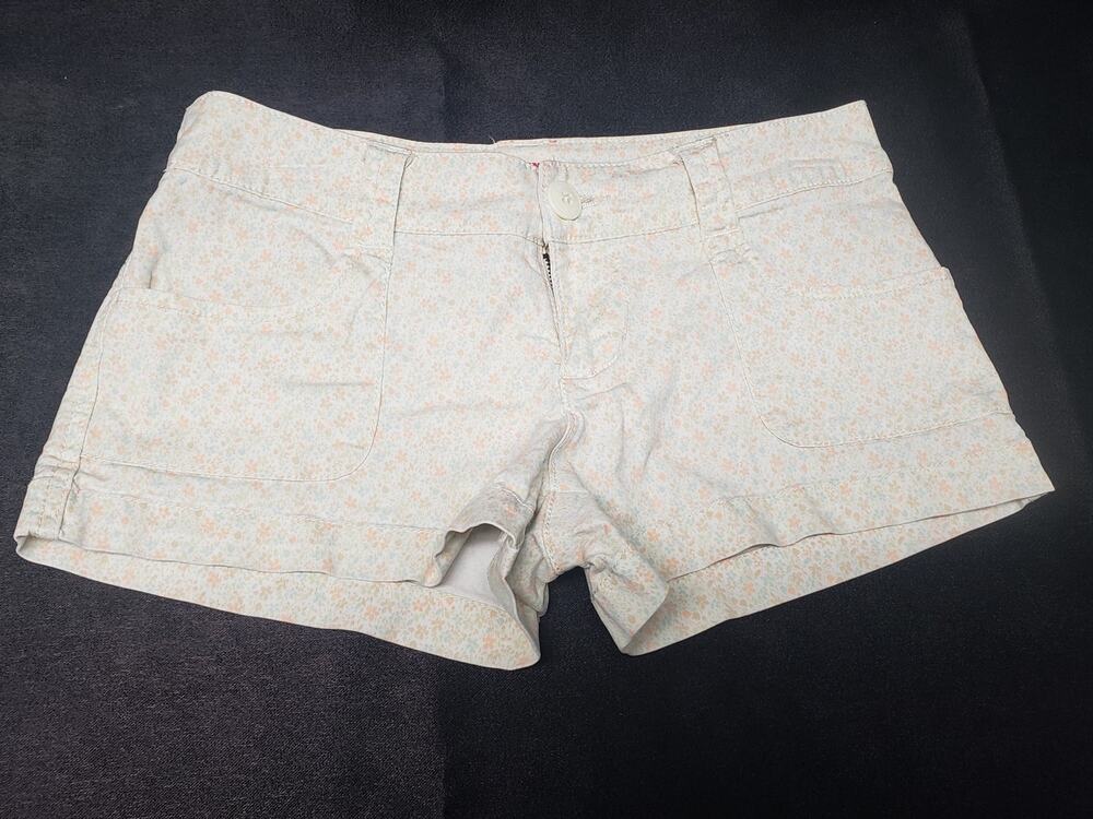 Mossimo Supply Co Light Pastel Floral Print Shorts | Size 3